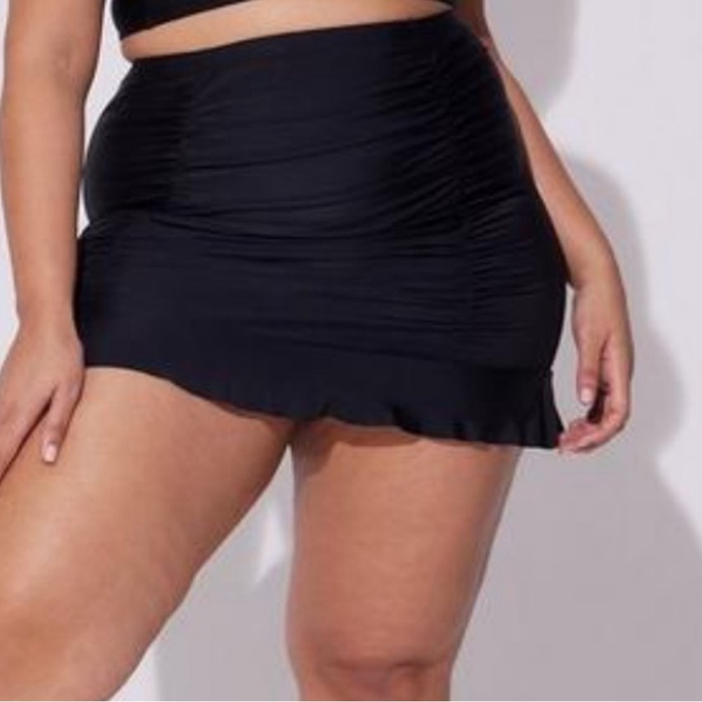 New! Torrid sz 3 Retro High-Rise Long Ruched Swim Bathing Suit Skirt 3X